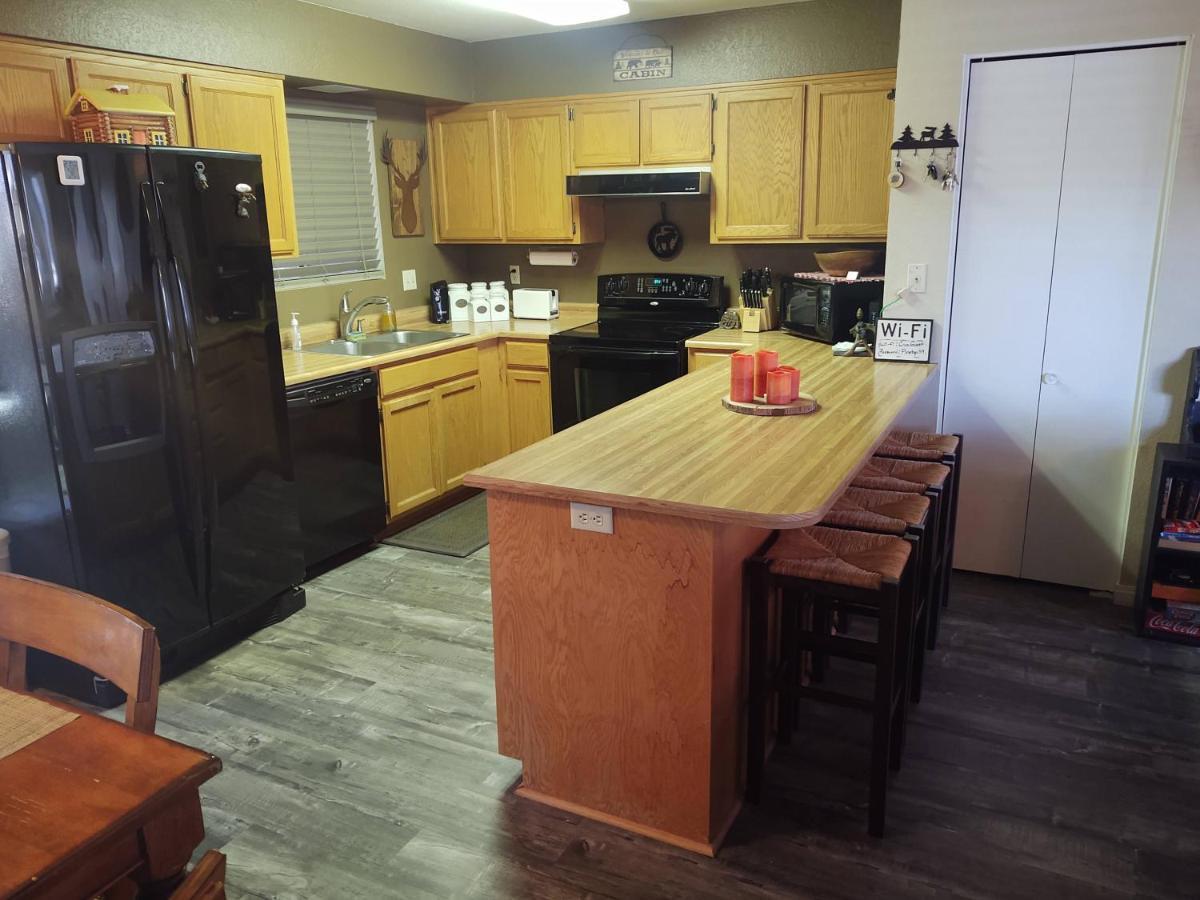 Your Home Away From Home! Pinetop-Lakeside Exterior photo