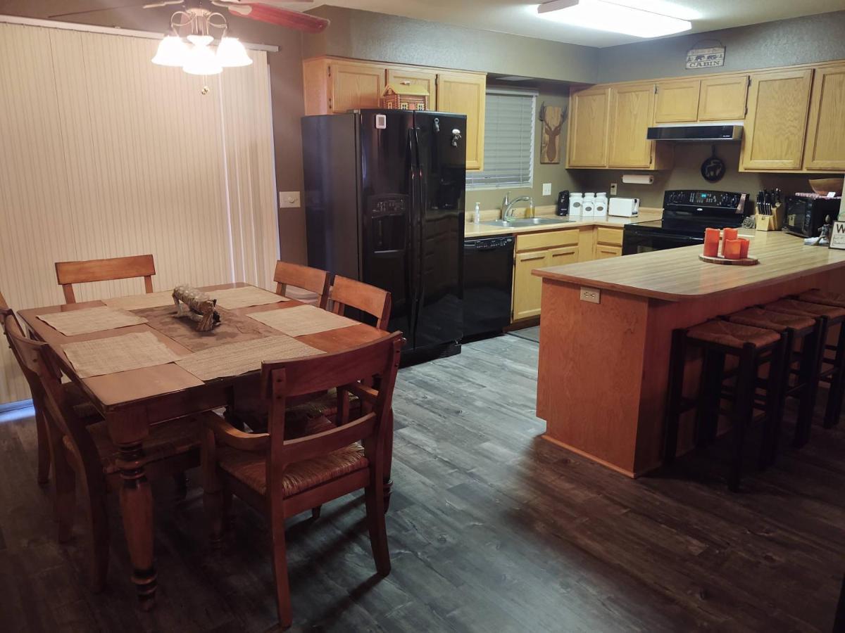 Your Home Away From Home! Pinetop-Lakeside Exterior photo